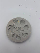 Load image into Gallery viewer, Wax Melts Mould Clearance