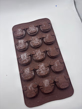 Load image into Gallery viewer, Wax Melts Mould Clearance