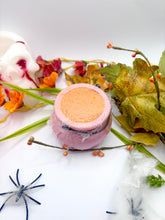 Load image into Gallery viewer, Bathtime Witches Couldron