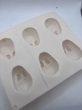 Load image into Gallery viewer, Wax Melts Mould Clearance