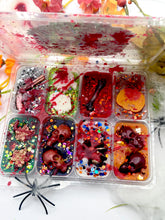 Load image into Gallery viewer, Ultimate Halloween Sample Box