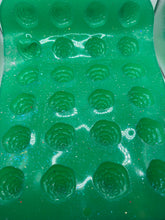 Load image into Gallery viewer, Wax Melts Mould Clearance