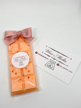 Load image into Gallery viewer, Amber Orange Snap bar & Hearts