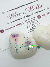 Load image into Gallery viewer, Baby Powder snap bar & hearts