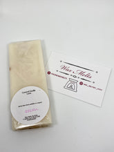 Load image into Gallery viewer, Caramel Vanilla Latte snap bar & Hearts