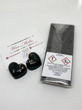 Load image into Gallery viewer, Dark O Snap bar & Hearts