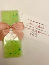 Load image into Gallery viewer, Mystical gardens. snap bar & hearts