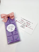 Load image into Gallery viewer, Lavender snap bar & hearts