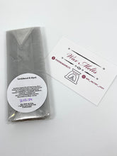 Load image into Gallery viewer, Sandalwood & Myrrh snap bar & hearts