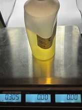 Load image into Gallery viewer, Craftovater Sweet Pea fragrance oil
