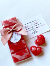Load image into Gallery viewer, Strawberry &amp; Lily snap bars &amp; Hearts
